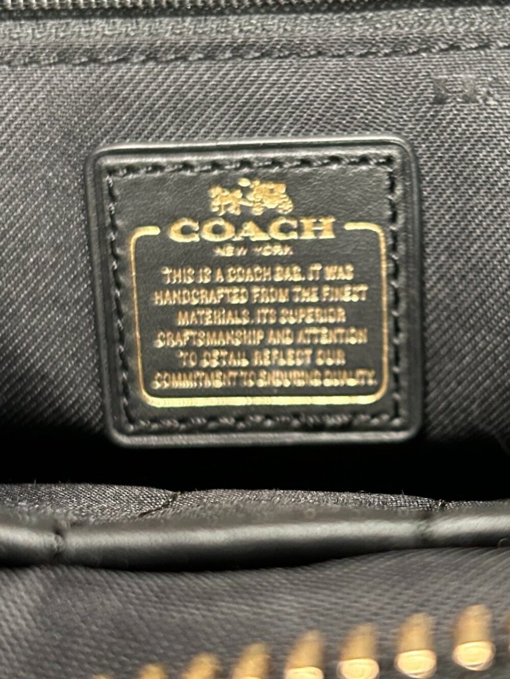 Coach Swagger In Patchwork Pebble Leather - Picture 4 of 6